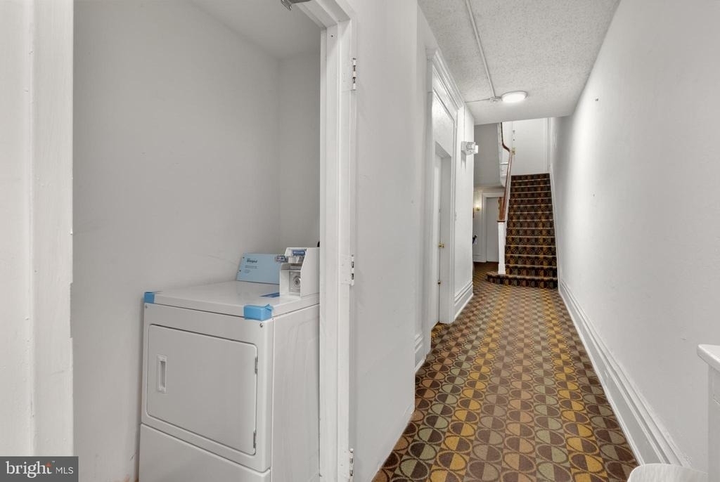 916 Pine Street - Photo 10
