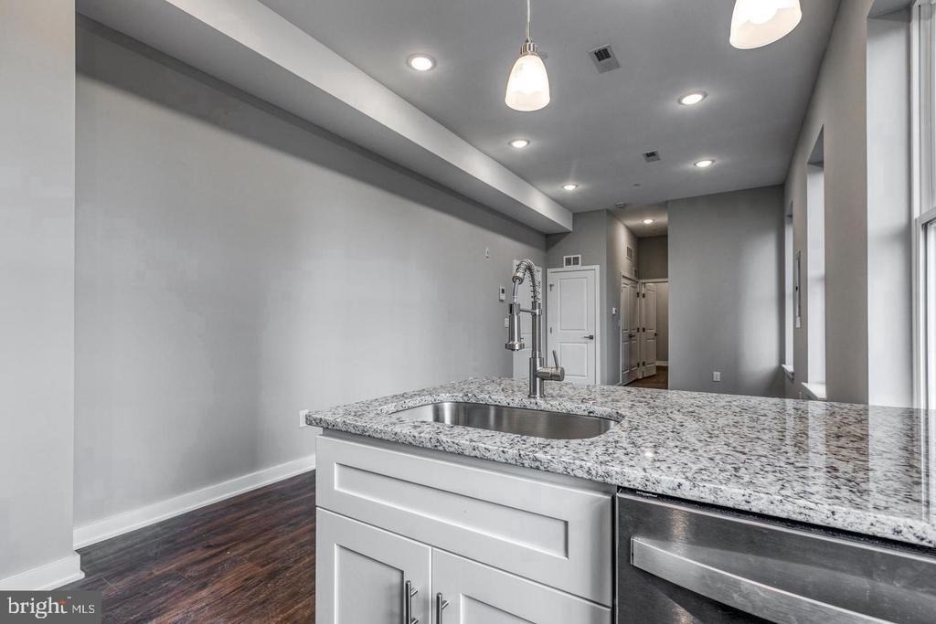 1316 S Broad Street - Photo 5