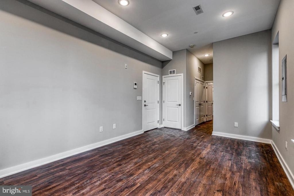 1316 S Broad Street - Photo 7