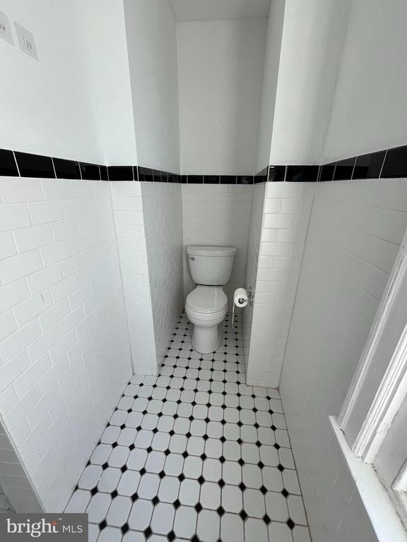 5547 Ridge Avenue - Photo 40