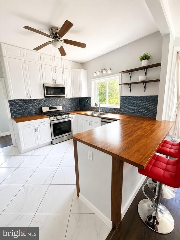 5547 Ridge Avenue - Photo 7