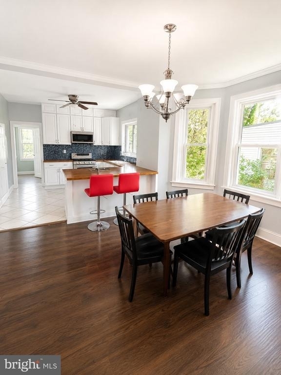 5547 Ridge Avenue - Photo 5