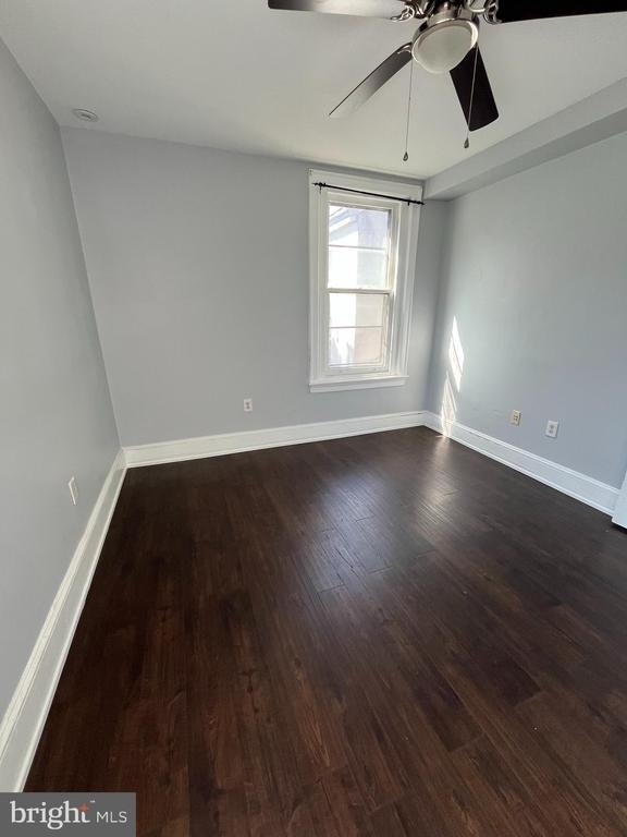 5547 Ridge Avenue - Photo 36