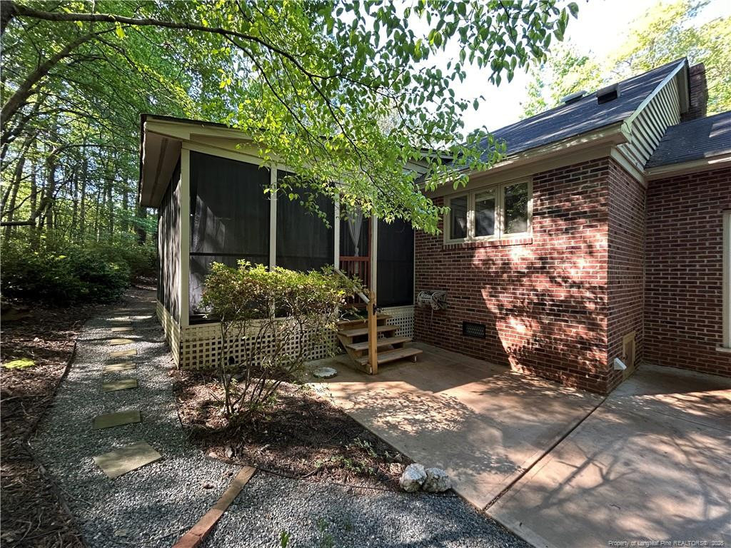1963 Wedgewood Drive - Photo 18