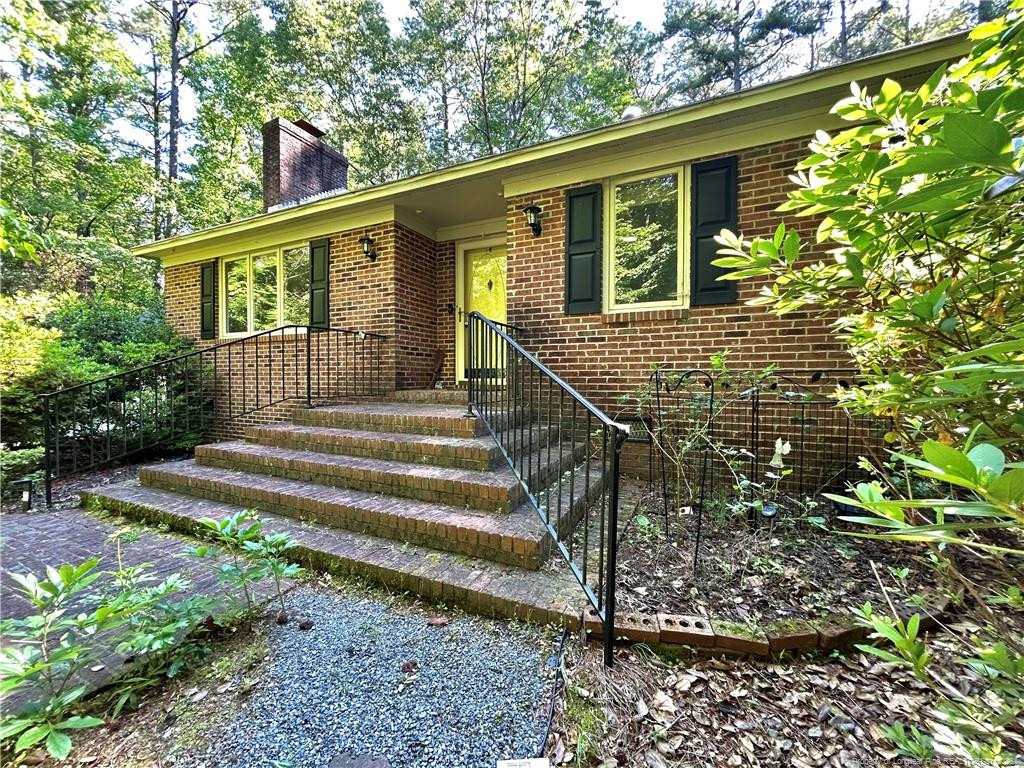 1963 Wedgewood Drive - Photo 3