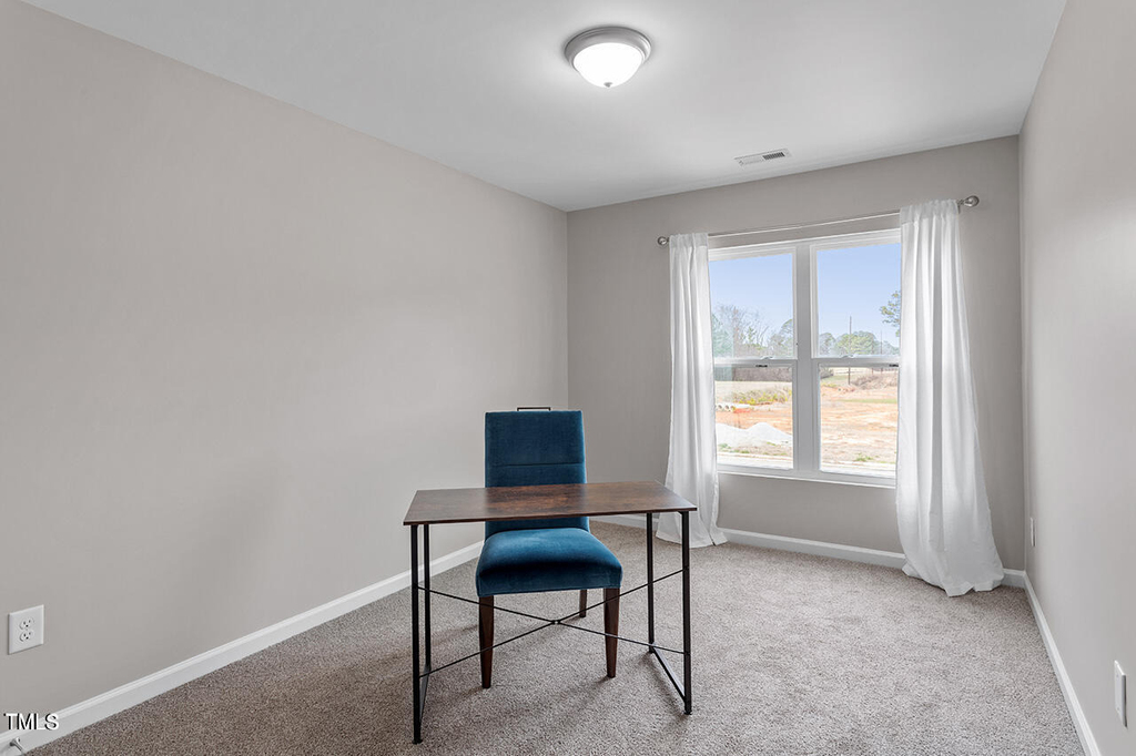 886 John Street - Photo 15