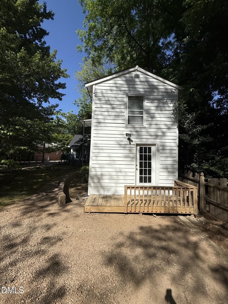 1617 Sunrise Avenue - Photo 10