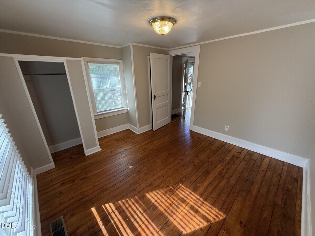 1617 Sunrise Avenue - Photo 7
