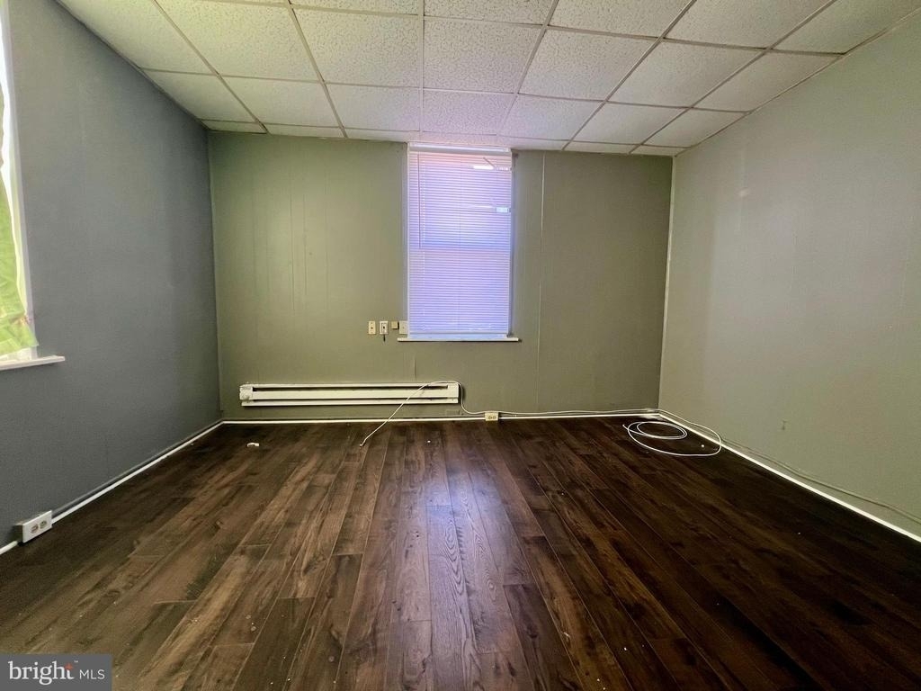 700 Pine Street - Photo 2