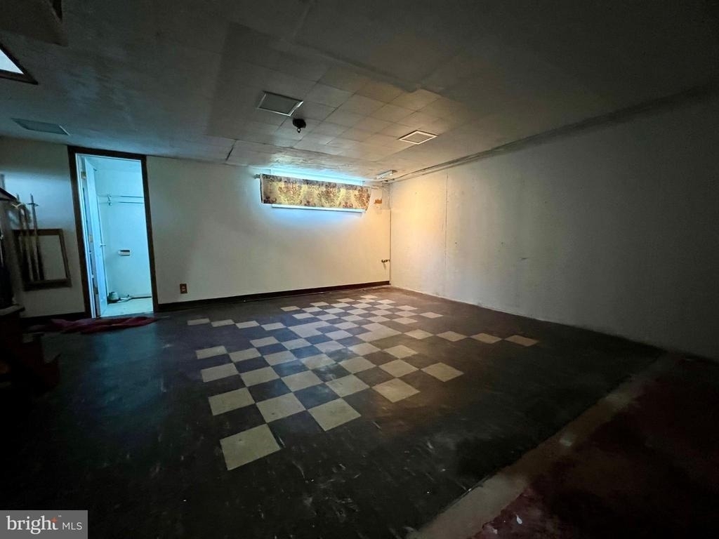1348 Elson Road - Photo 13