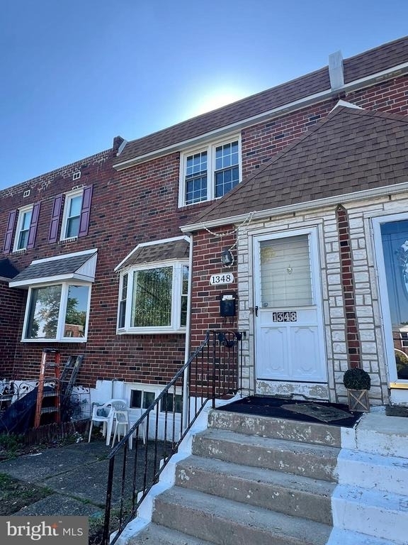 1348 Elson Road - Photo 1