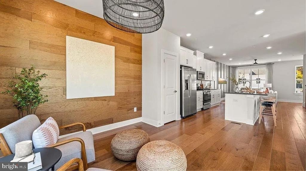 727 Peony Lane - Photo 13