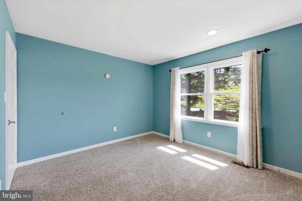 615 W Rosedale Avenue - Photo 22