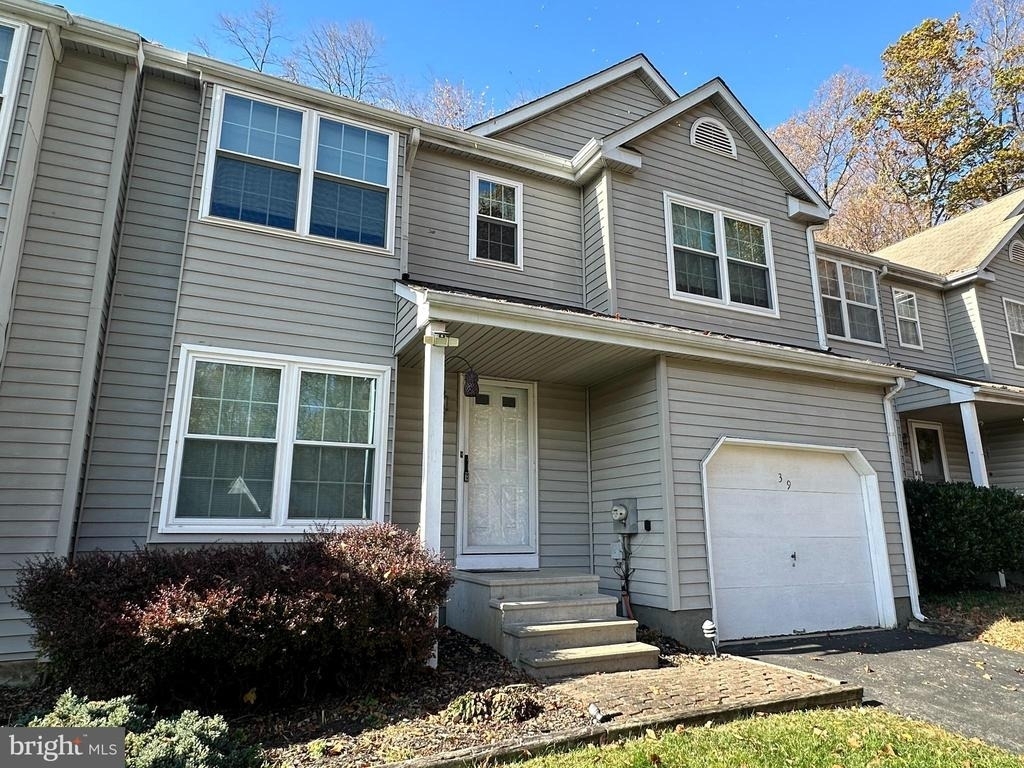 39 Innisbrook Lane - Photo 0