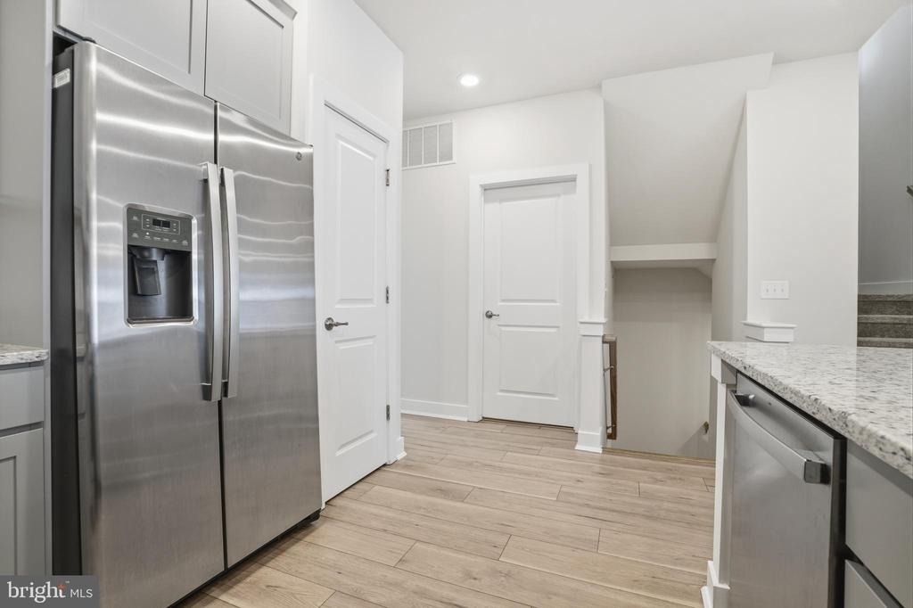 114 King Street - Photo 7