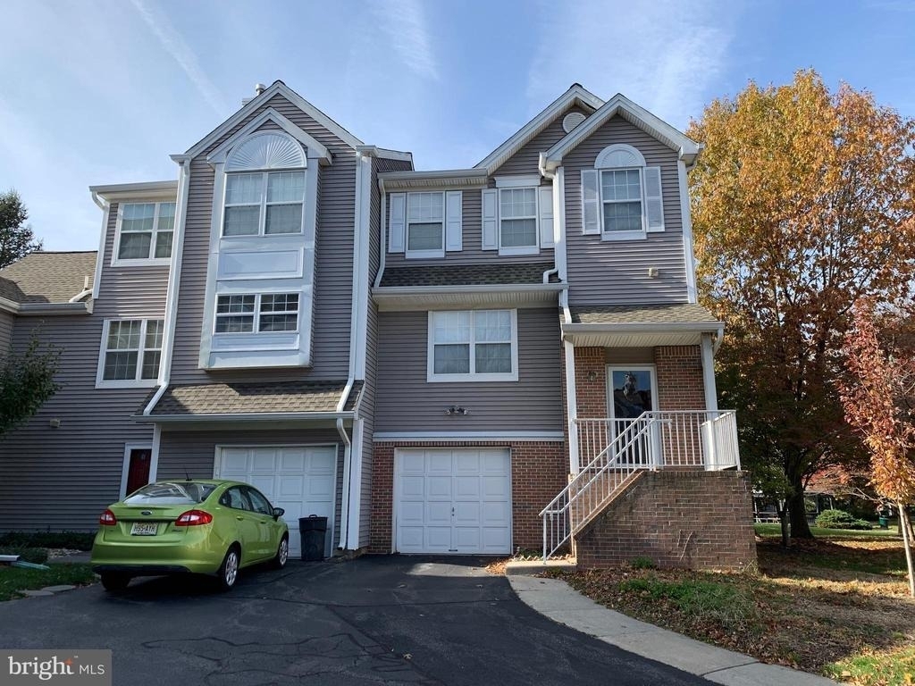 41 Ketley Place - Photo 0
