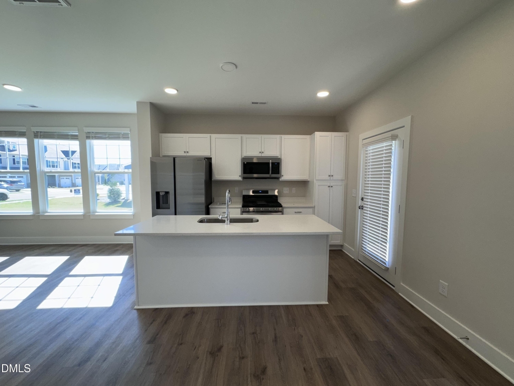 836 Pryor Street - Photo 4