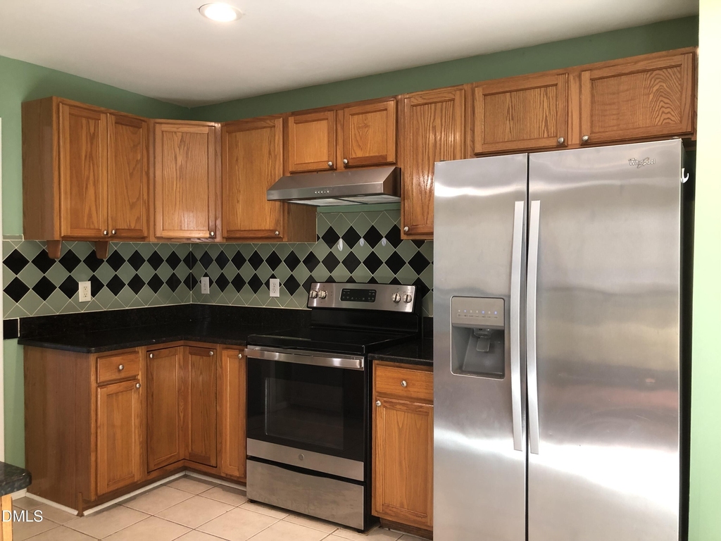 814 Bristol Blue Street - Photo 8