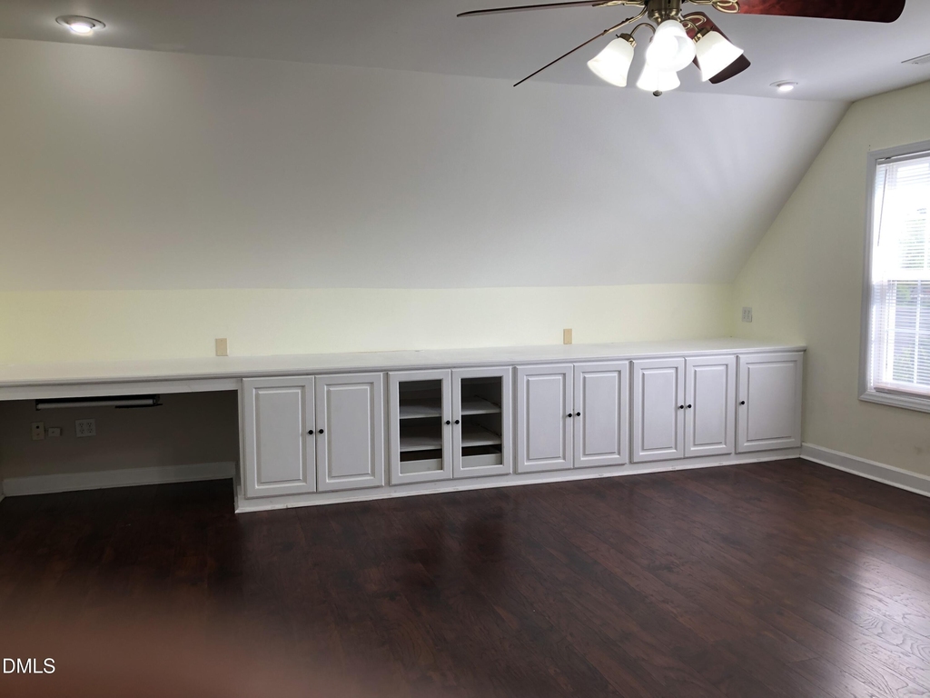 814 Bristol Blue Street - Photo 23
