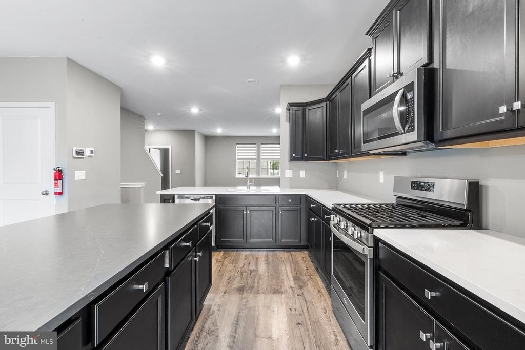62 Rome Way - Photo 5