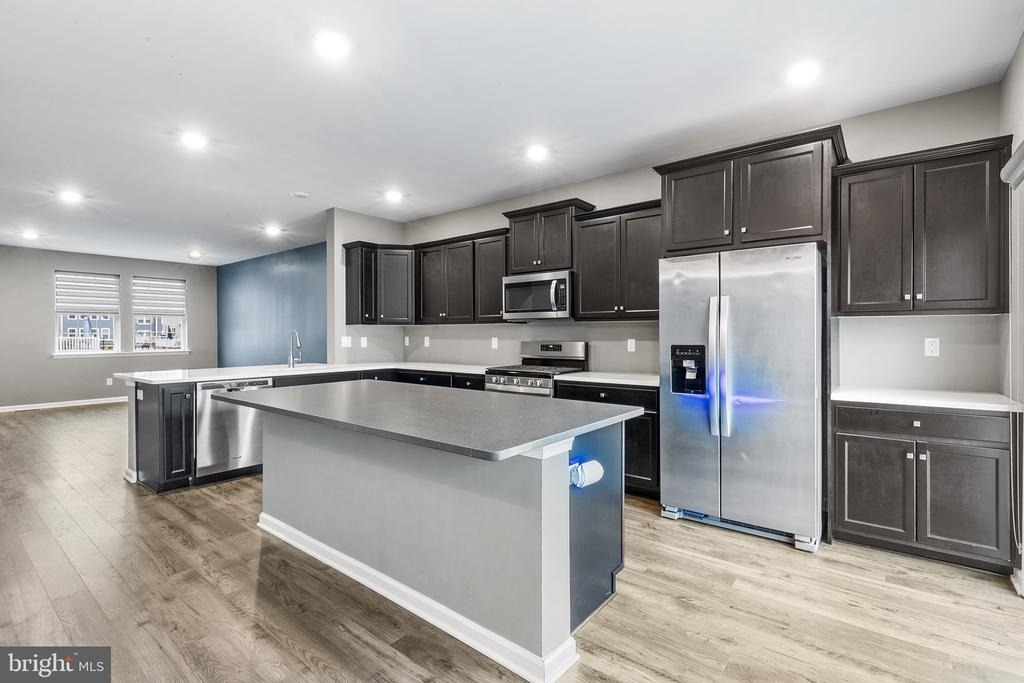 62 Rome Way - Photo 4