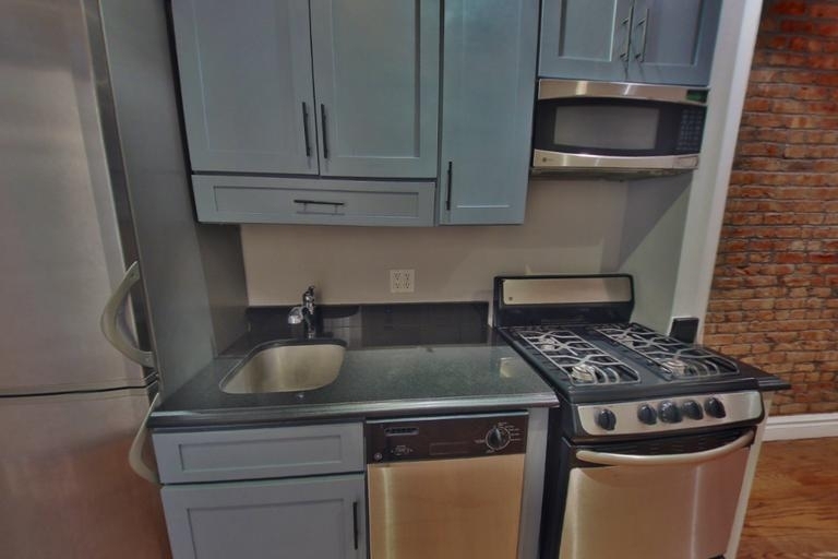 410 East 13th Street - Photo 1
