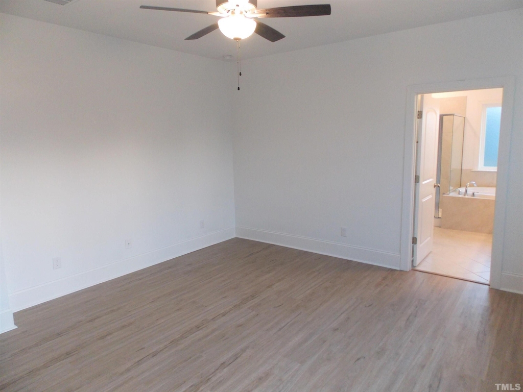 2940 Thurman Dairy Loop - Photo 6