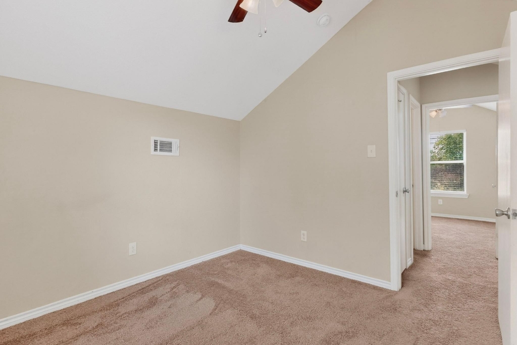 12711 Rampart St - Photo 32