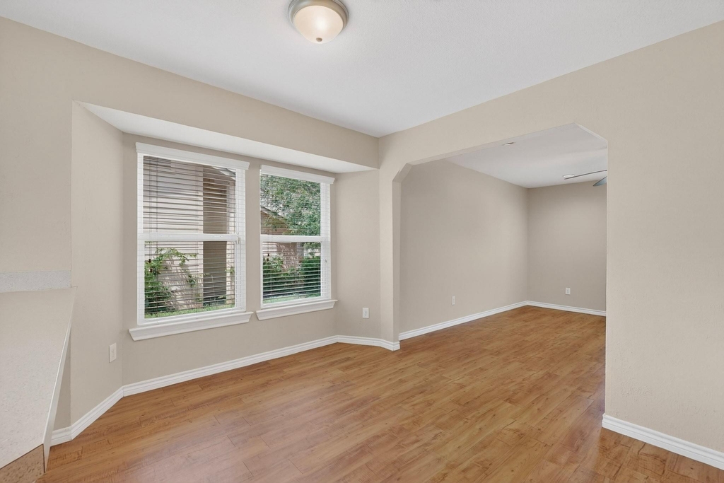 12711 Rampart St - Photo 10