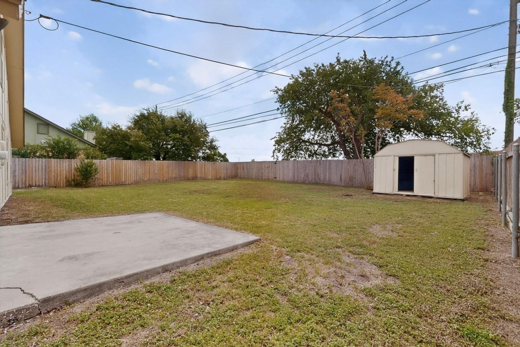 12711 Rampart St - Photo 37
