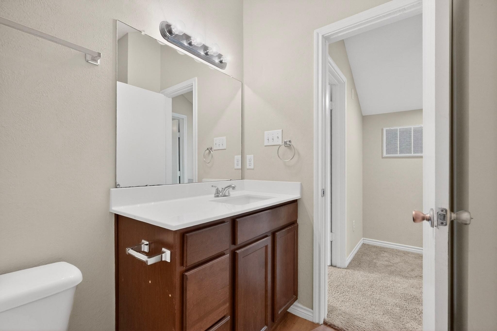 12711 Rampart St - Photo 34