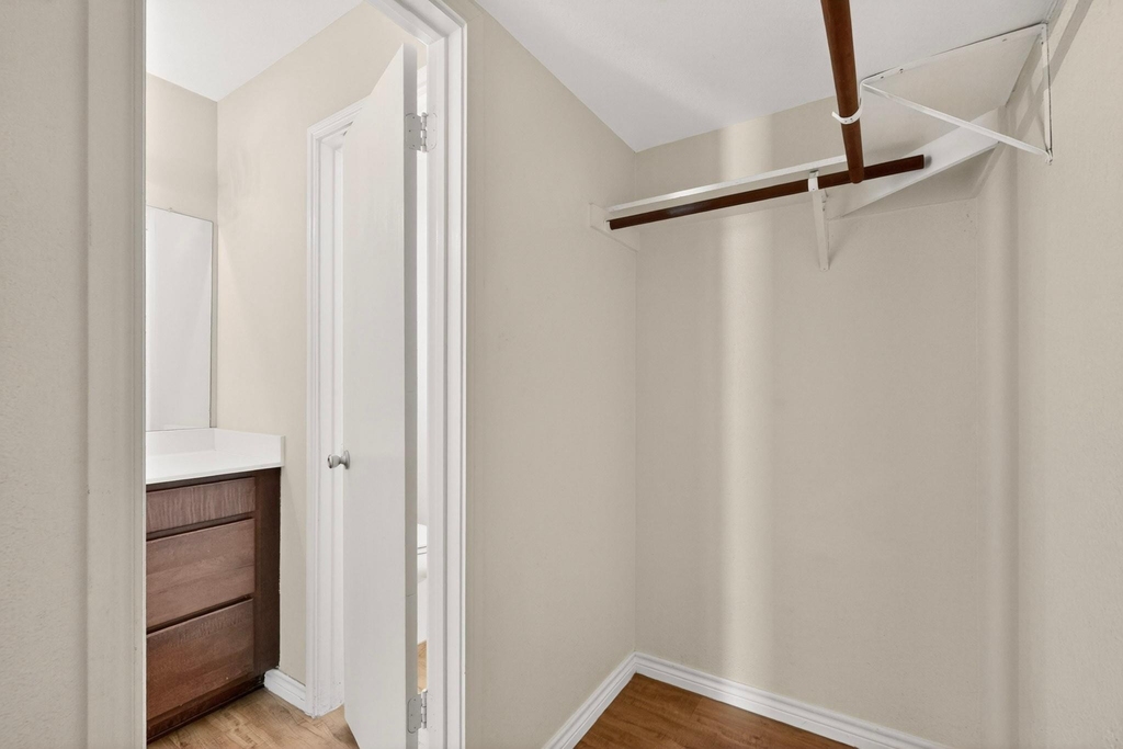 12711 Rampart St - Photo 23