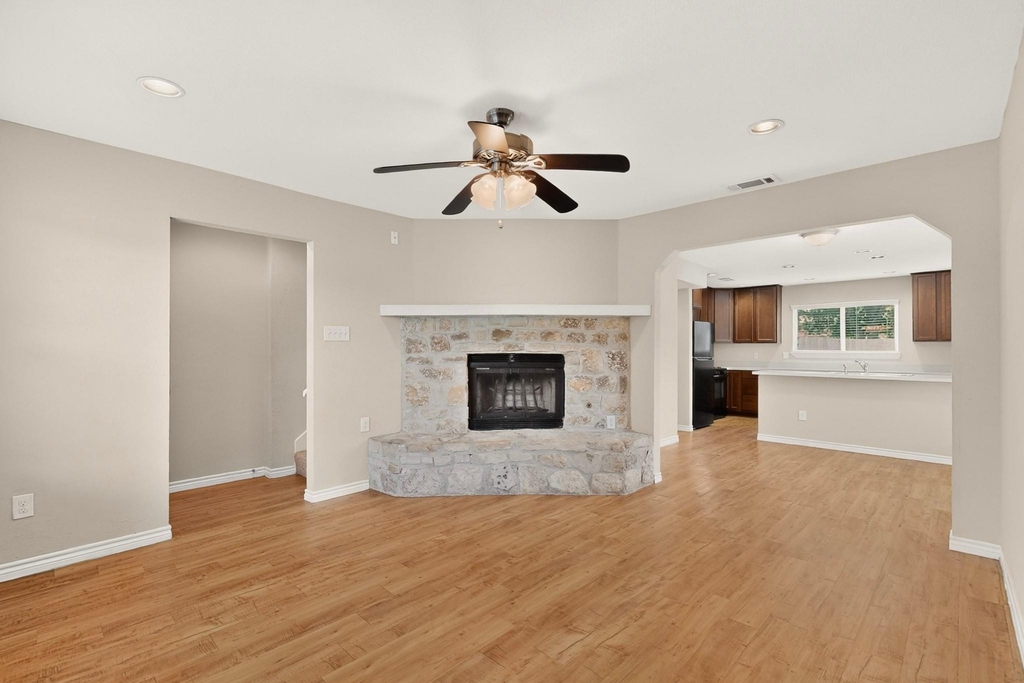 12711 Rampart St - Photo 9