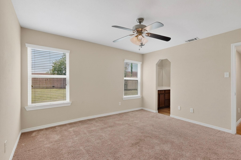 12711 Rampart St - Photo 19