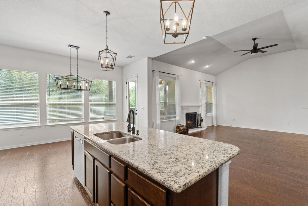 21824 Agarito Ln - Photo 20