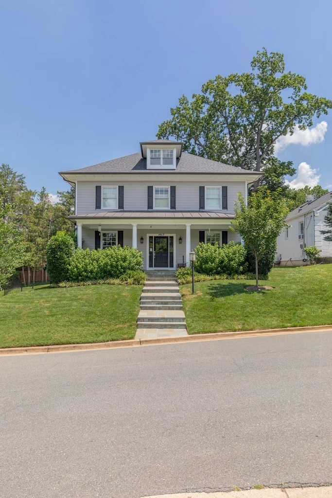 4917 Bayard Boulevard - Photo 1