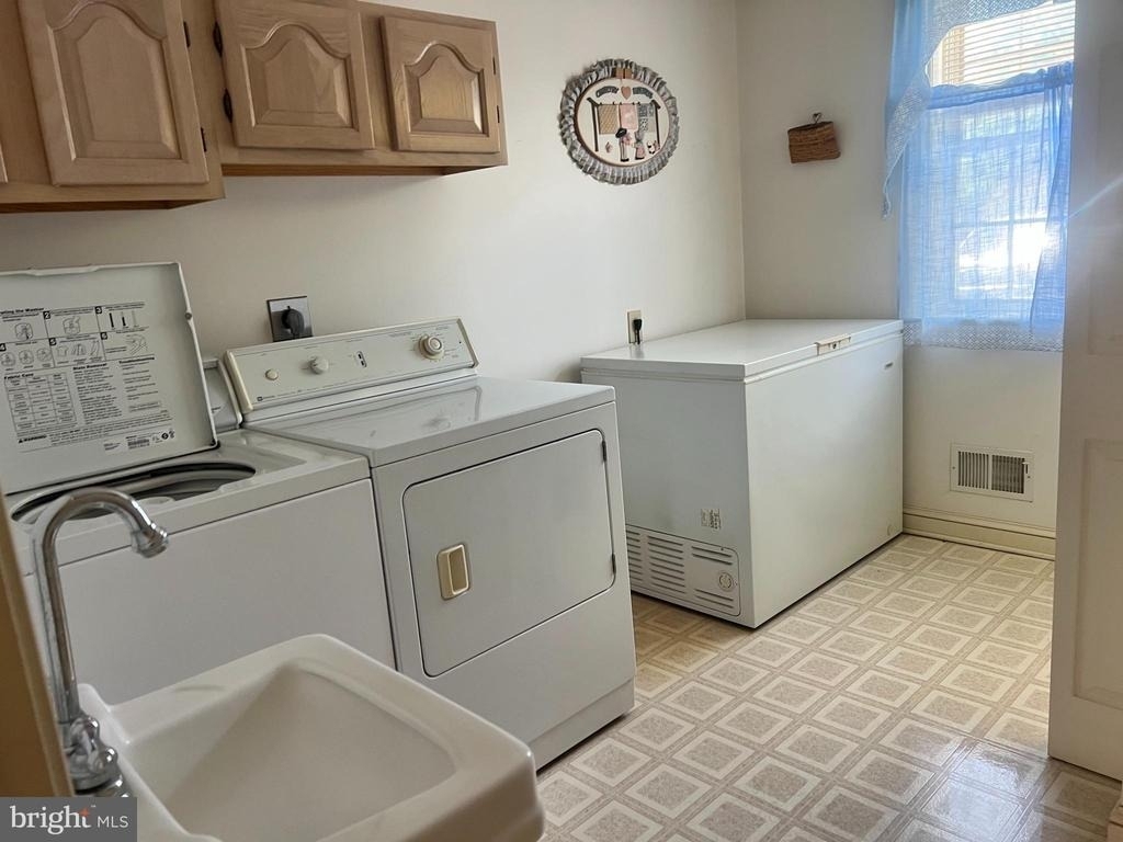 10319 Harmony Road - Photo 26