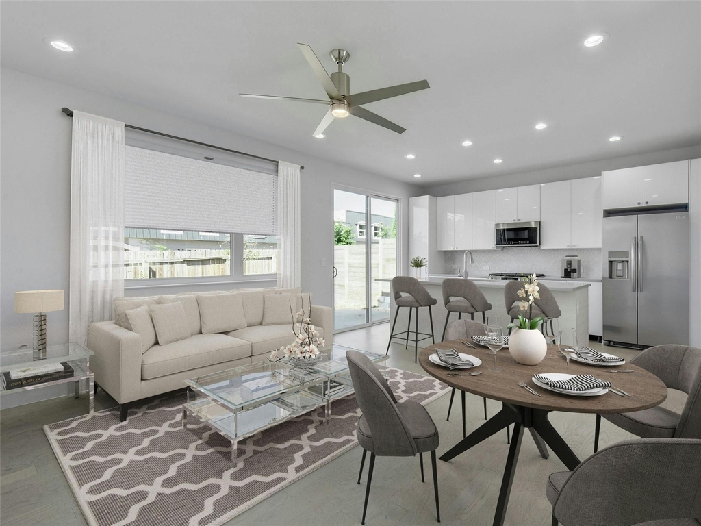 313 Blackson Ave - Photo 1