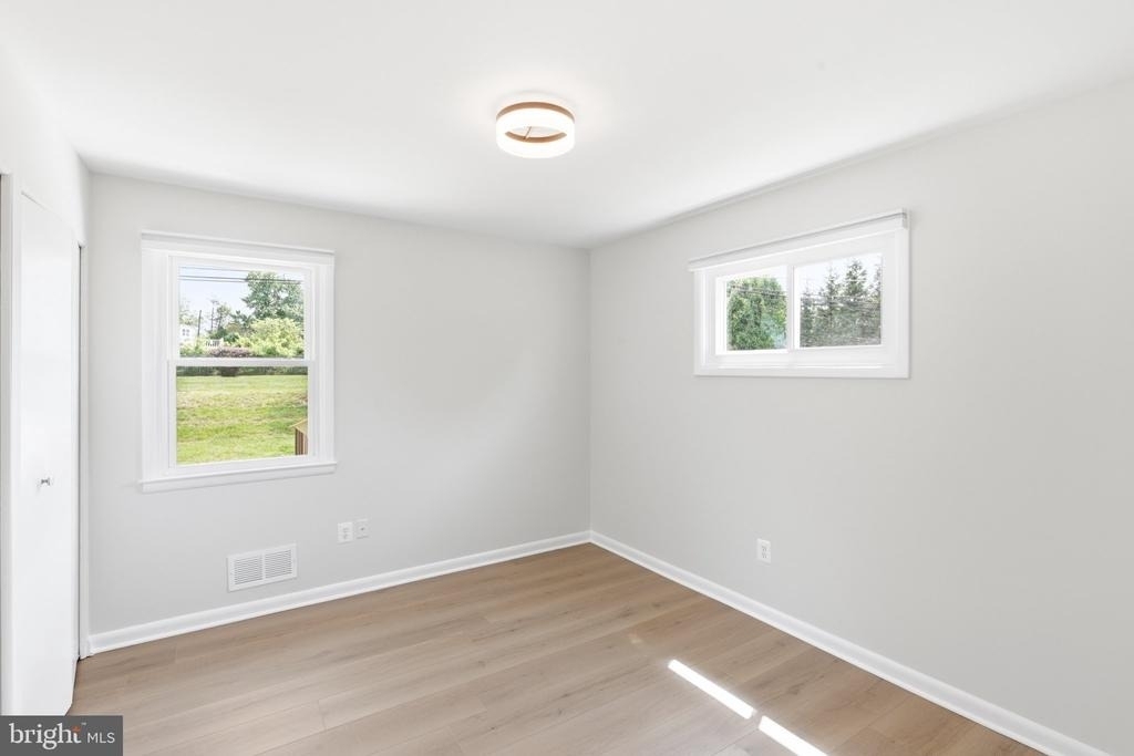 9005 Perring Park Road - Photo 8