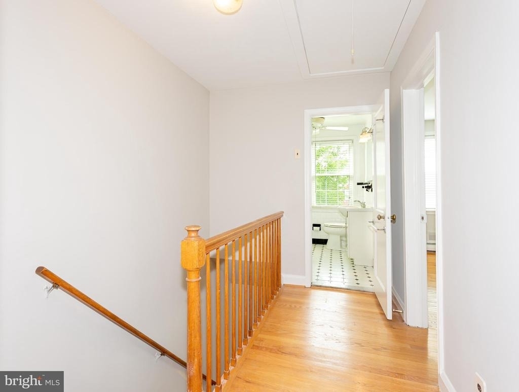 8426 Pleasant Plains - Photo 7