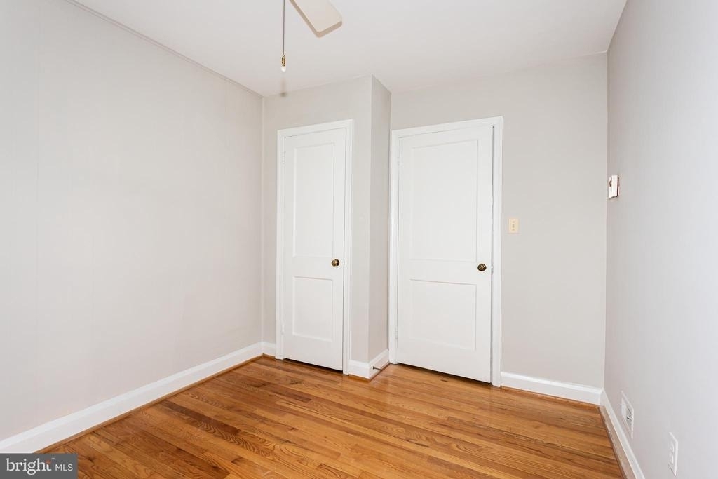 8426 Pleasant Plains - Photo 14