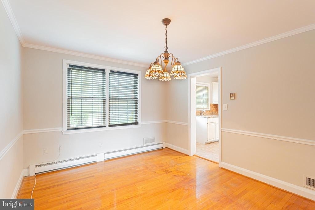 8426 Pleasant Plains - Photo 4
