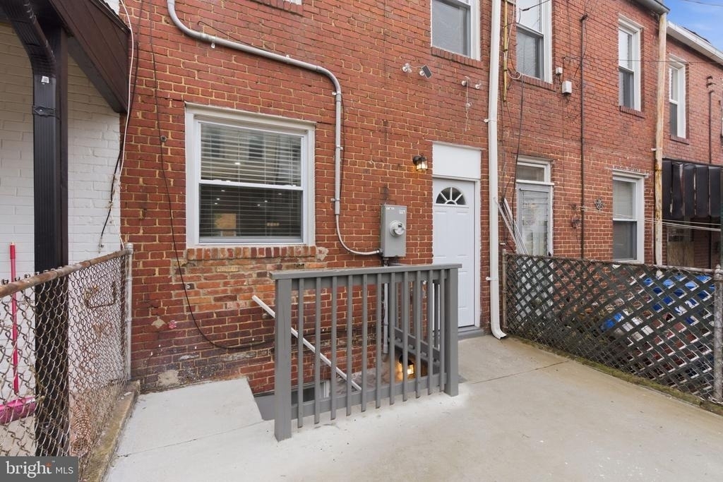 2710 Mura Street - Photo 29