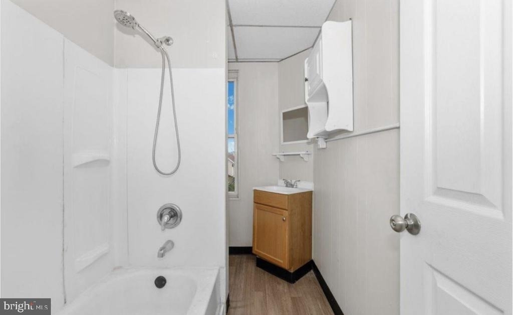118 Independence Street - Photo 11