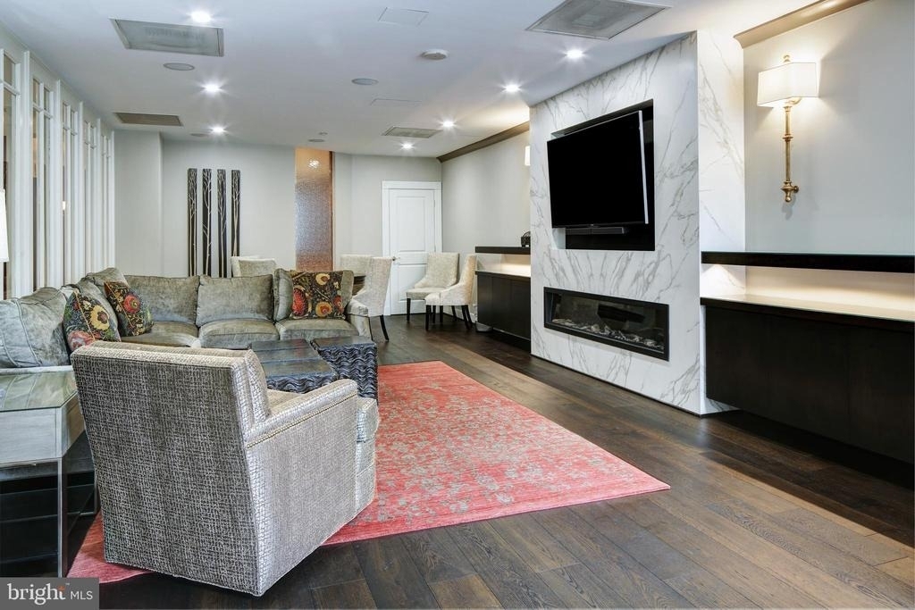5 Park Place - Photo 17
