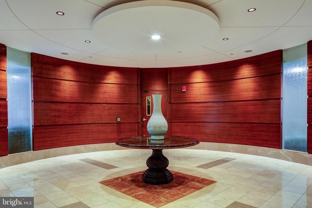 5 Park Place - Photo 35