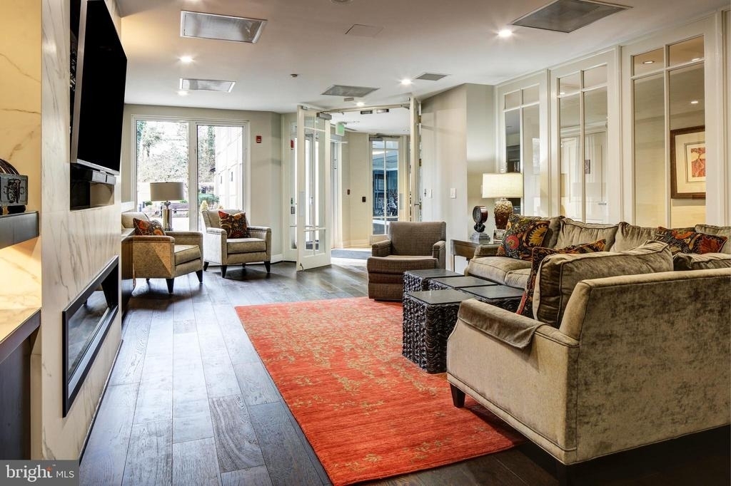 5 Park Place - Photo 16