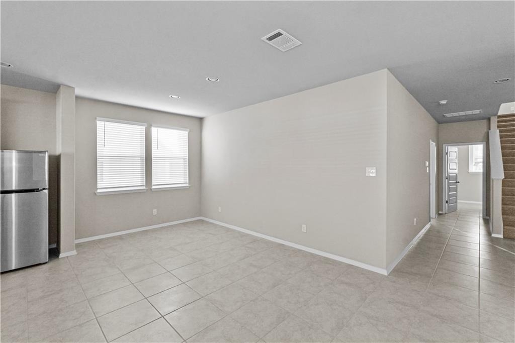 124 Fabion St - Photo 7