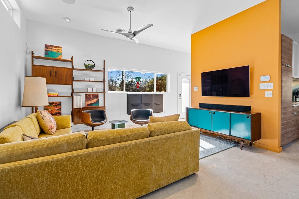 5900 Ventus St - Photo 4