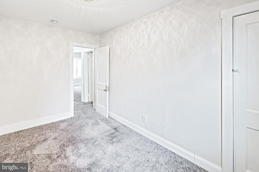 3005 N West Street - Photo 8